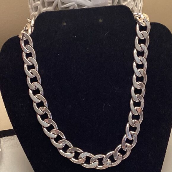 Heavy Duty Silvertone Curb Chain Necklace - Picture 2 of 5